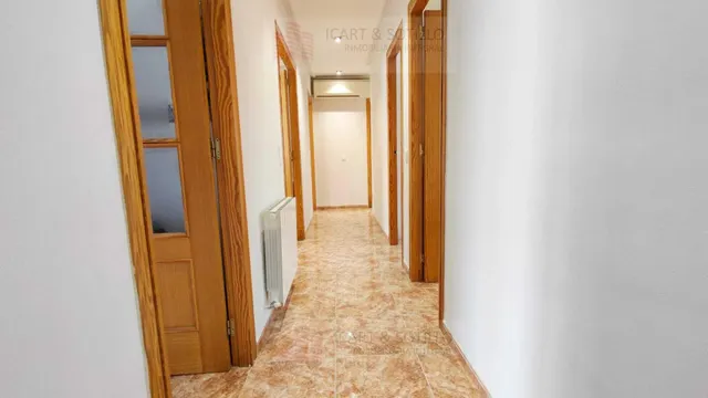 MAGNÍFICO PISO DE CUATRO DORMITORIOS Y GARAJE EN EL CASCO URBANO DE VINAROZ PARA ENTRAR A VIVIR — 15