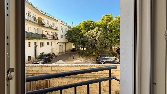 Local a estrenar de 112 m2 en Sitges. Abre tu negocio mañana — 14