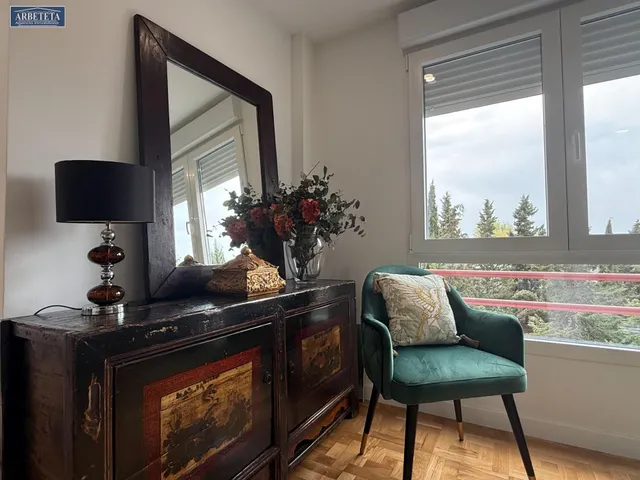Inmobiliaria Arbeteta vende piso de cuatro dormitorios en zona Constitución — 30