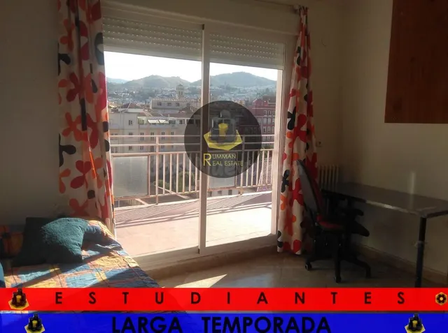 EST/ Ático de CUATRO dormitorios - foto 3