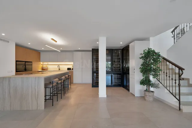 Chalet 5 habitaciones 500m² en venta - Centro — 5