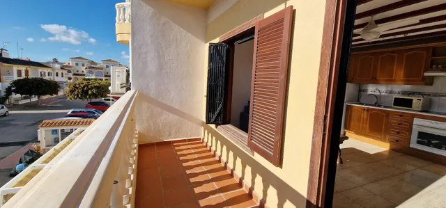 Apartamento 1 habitación 45m² en venta - Punta Prima - foto 4