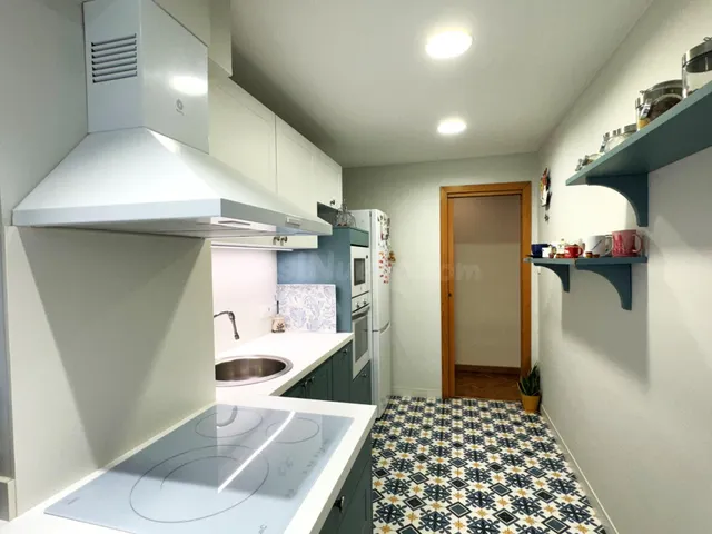 Piso 2 habitaciones 79m² en venta - Camins al Grau - foto 3