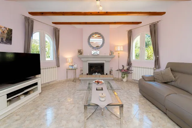 Finca Valleverde. Encantadora villa de una sola planta en venta en Llíber con una gran parcela. — 14