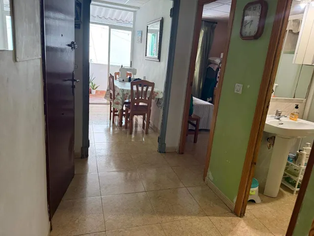 Amplio Piso en Santo Domingo, Alicante - Ideal para Familias — 10
