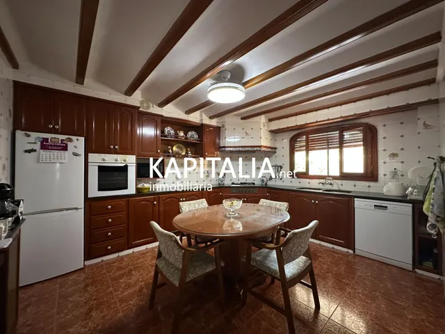 Casa en VENTA en Canals, zona Les Moles, con enorme jardín, grandes posibilidades, parking y 5 dormitorios — 13
