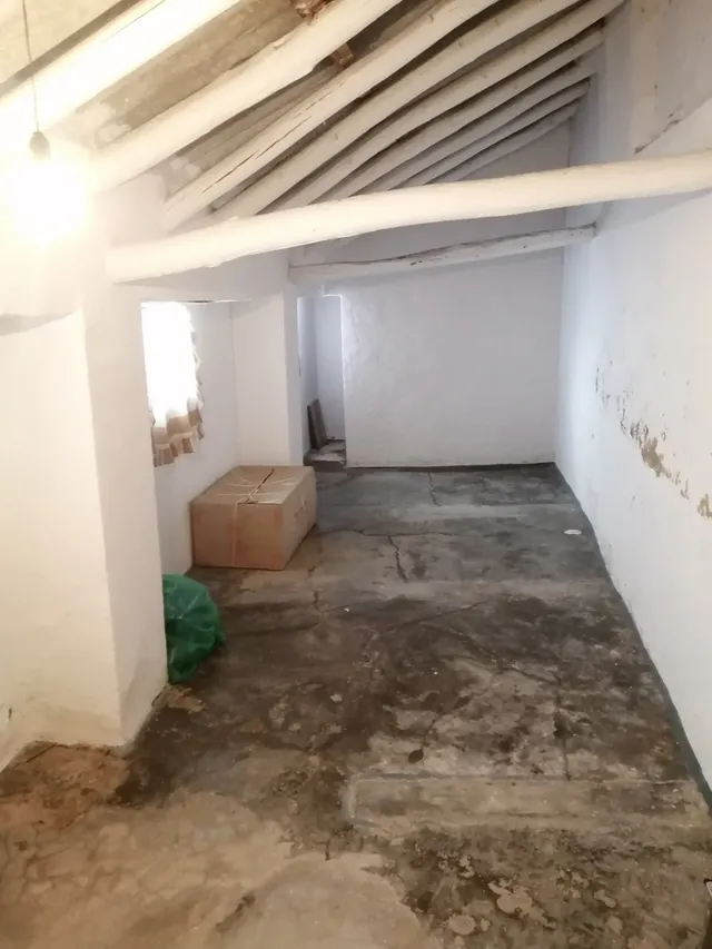 Ideal cómo inversión o si desea vivir en un pueblo con encanto como es Iznájar (Córdoba). — 27