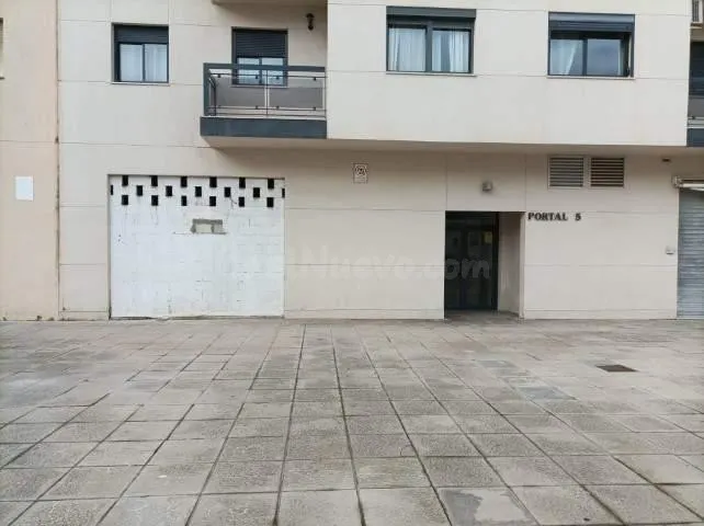 Local comercial 64m² en venta - La Reconquista - El Ensanche