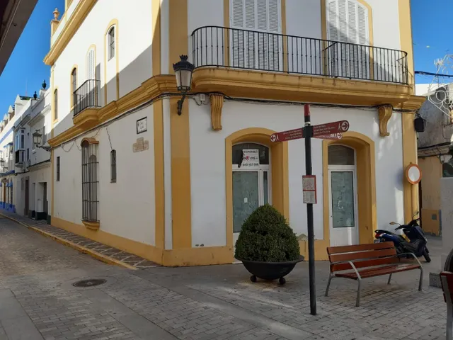 LOCAL COMERCIAL EN CORREDERA BAJA - CHICLANA — 3