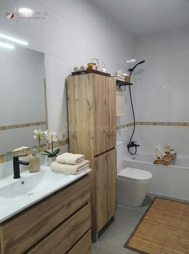 FANTÁSTICO PISO DE OBRA NUEVA EN PLANTA BAJA - foto 5