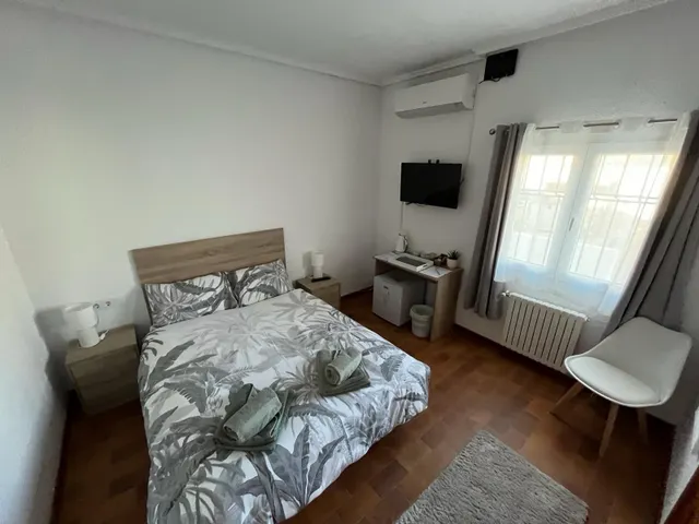 Hotel 9 habitaciones 694m² en venta - AYORA — 38