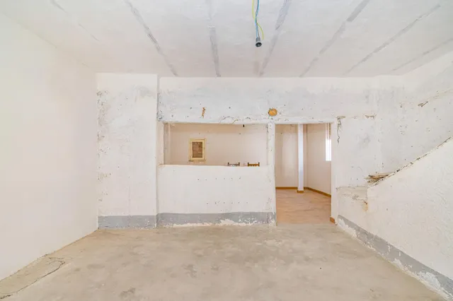 La mejor casa rural de Güejar Sierra se acaba de poner a la venta — 11