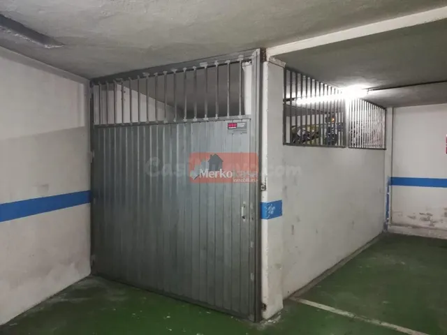 SE VENDE PLAZA DE GARAJE AMPLIA Y CERRADA EN MONTERO RÍOS