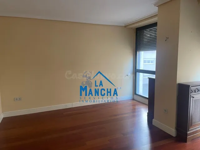 INMOBILIARIA LA MANCHA VENDE PISO EN PLENO ALTOZANO. - foto 3