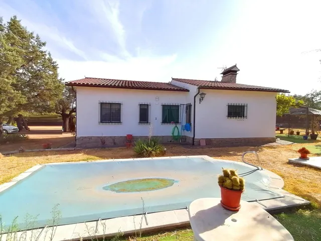 Chalet con Piscina en el Monte del Casar de Cáceres - Oportunidad única — 12