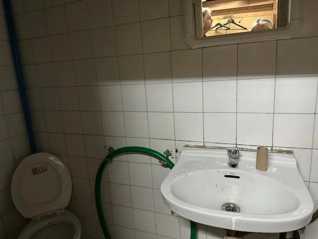 LOCAL COMERCIAL EN VENTA EN PLENO CENTRO DE MANRESA CALLE BORN — 13