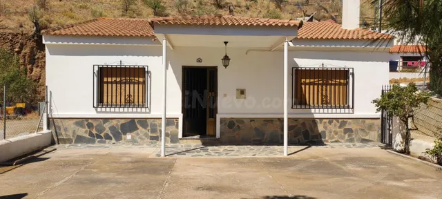 SE VENDE CASA CON PARCELA EN LA HUERTEZUELA - foto 4