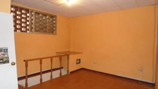 Local comercial 100m² en venta - Levante — 14