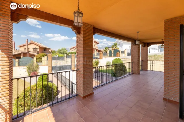 Maravillosa vivienda unifamiliar en Cañadas del Parque — 4