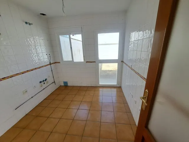 Venta de Casa Adosada en Bonares, Huelva. — 6