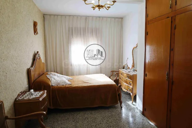 PISO EN VENTA EN CALANDA - foto 3