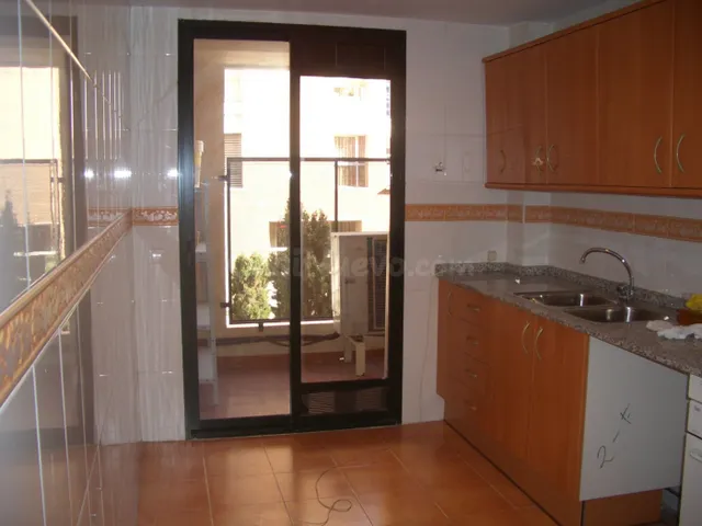 Piso 3 habitaciones 130m² en alquiler - Ciutat de les Arts i - foto 5