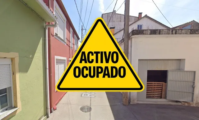 PISO EN CAMARIÑAS