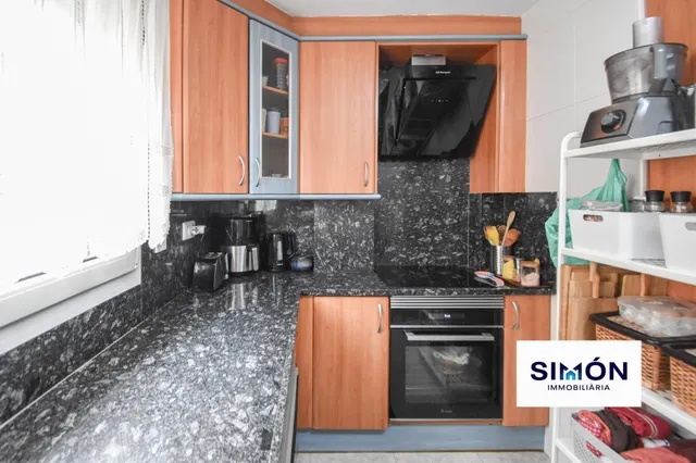 ¡FANTÁSTICA OPORTUNIDAD EN SANTPEDOR! Piso de 3 habitaciones dobles, con balcón y terraza. — 11