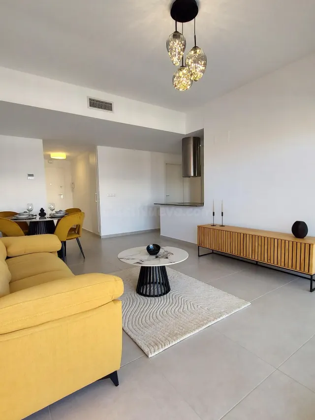 AMPLIO APARTAMENTO EN SAN MIGUEL DE SALINAS - foto 3