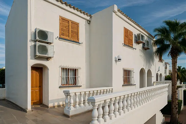 PRECIOSO APARTAMENTO CON AMPLIA TERRAZA Y LICENCIA TURÍSTICA EN PRIMERA LÍNEA DE PLAYA !! — 19