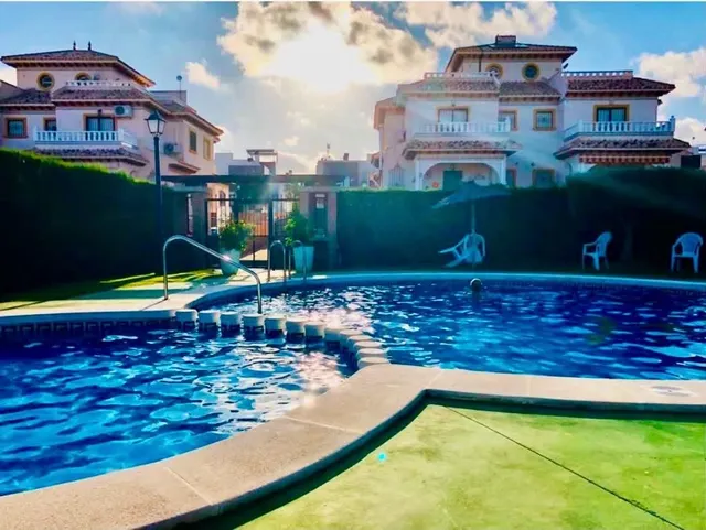 Preciosa casa en Lomas de Cabo Roig — 39