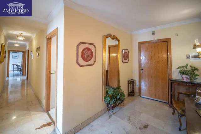 Impresionante piso en el centro de Granada. — 12