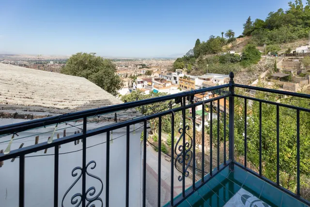 Coqueta Casa zona Barranco del Abogado con  vistas a Granada — 25