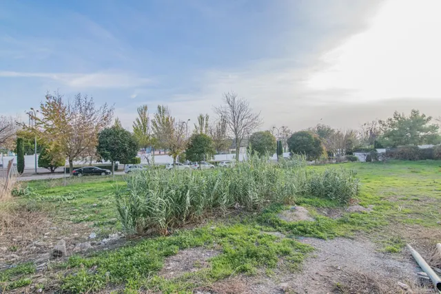 OPORTUNIDAD EN VENTA DE SOLAR URBANO EN PELIGROS — 13