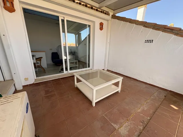 Ático dúplex · san pedro de alcántara · urbanización con piscina — 31