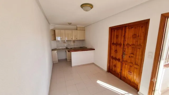 Apartamento 1 habitación 32m² en venta - Mercado — 6