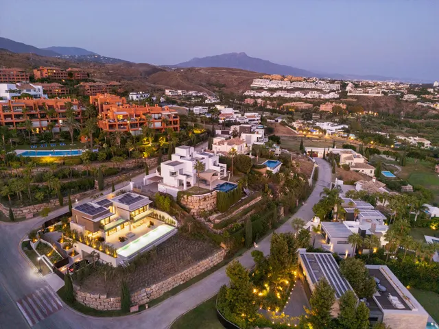 Chalet 5 habitaciones 540m² en venta - Costa del Sol — 42