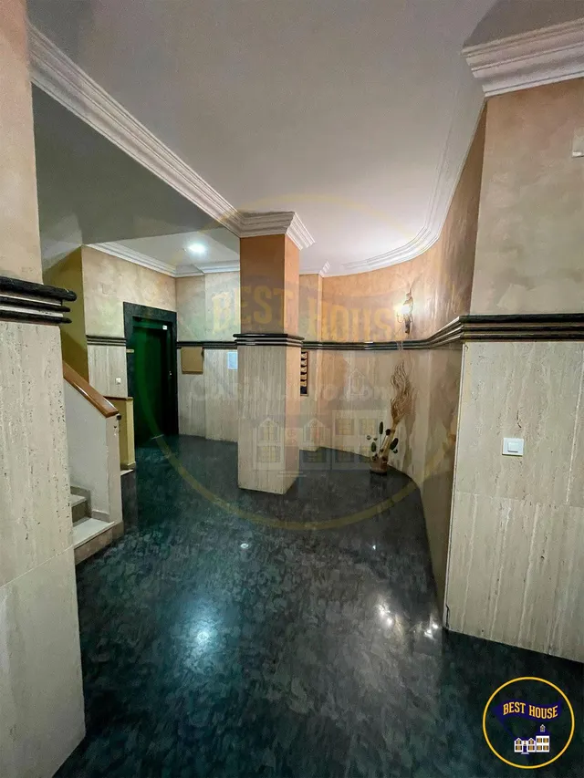 PISO EN ALQUILER — 4