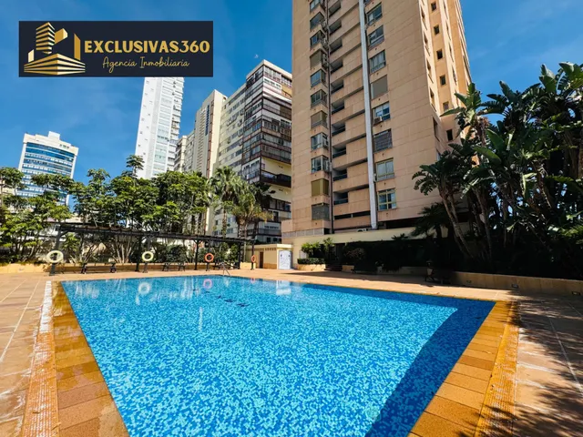 Piso de lujo en primera línea de playa Levante con 3 habitaciones y 2 baños. Exclusivas360 Benidorm — 49