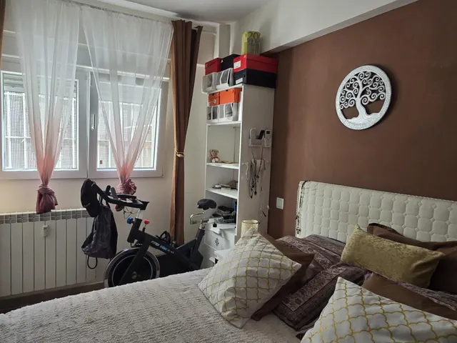 Piso reformado , 3 habitaciones zona de Barrio de Ventas — 38