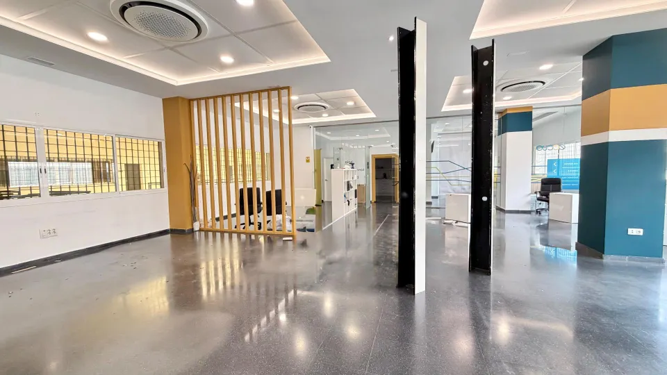 OFICINAS EN VENTA, CÓRDOBA