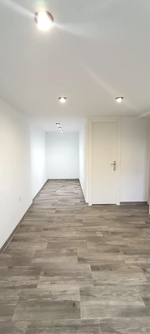 Vivienda con local comercial en Avda. Principal de Brenes (Sevilla) — 8