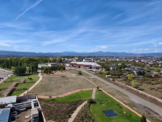 Amplio y Luminoso Piso en La Rosaleda, Ponferrada - €169.000 — 10