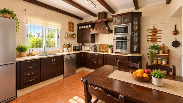 Chalet urbano reformado con piscina, placas solares y todas las comodidades — 21