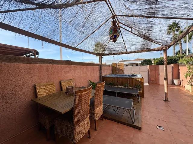 Bungalow de 3 dormitorios y 2 Baños con 2 Terrazas y Piscina en Gran Alacant. — 5
