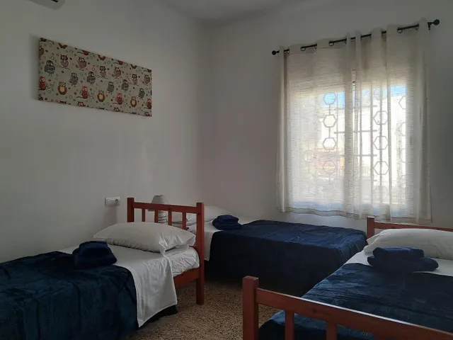 CASA CON LICENCIA TURISTICA 5 Hab — 6