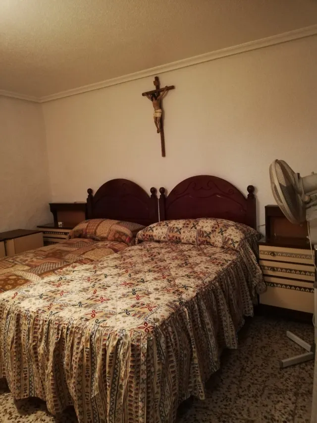 CASA EN VENTA ZONA CENTRO-JARDINILLOS — 40