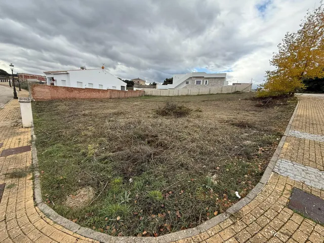 TERRENO EN LA PUERTA RONDA