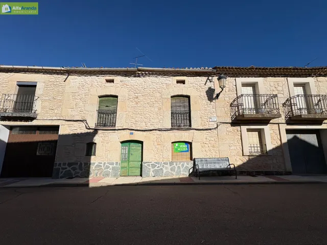 CASA CON JARDIN EN CAMPILLO DE ARANDA - foto 5