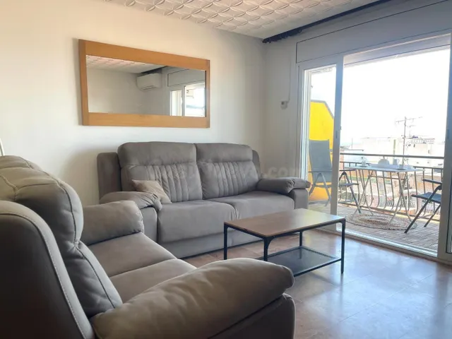 Apartamento con licencia turística y vistas al mar en Roses - foto 5